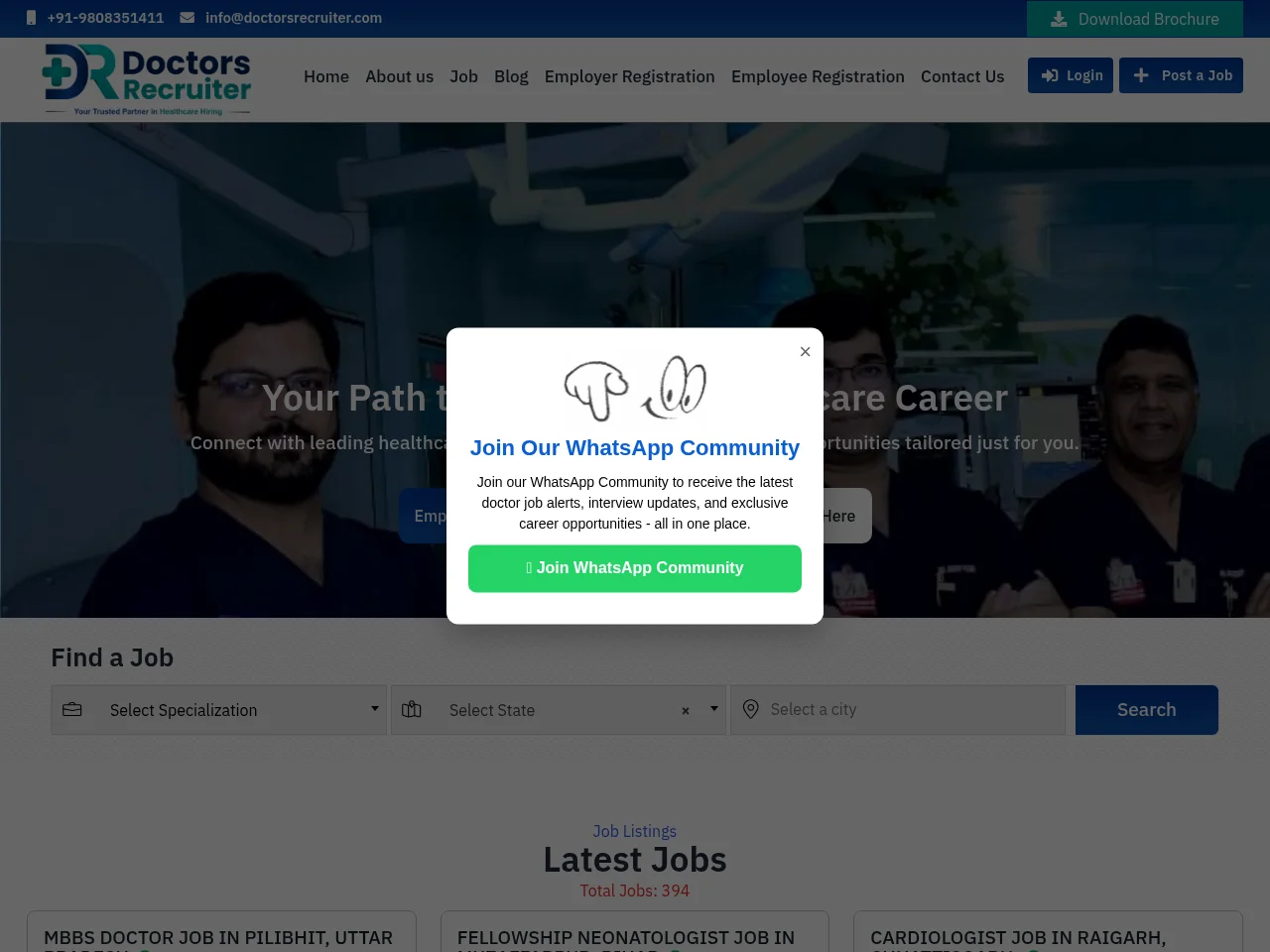 DoctorsRecruiter job board platform screenshot showing job search interface