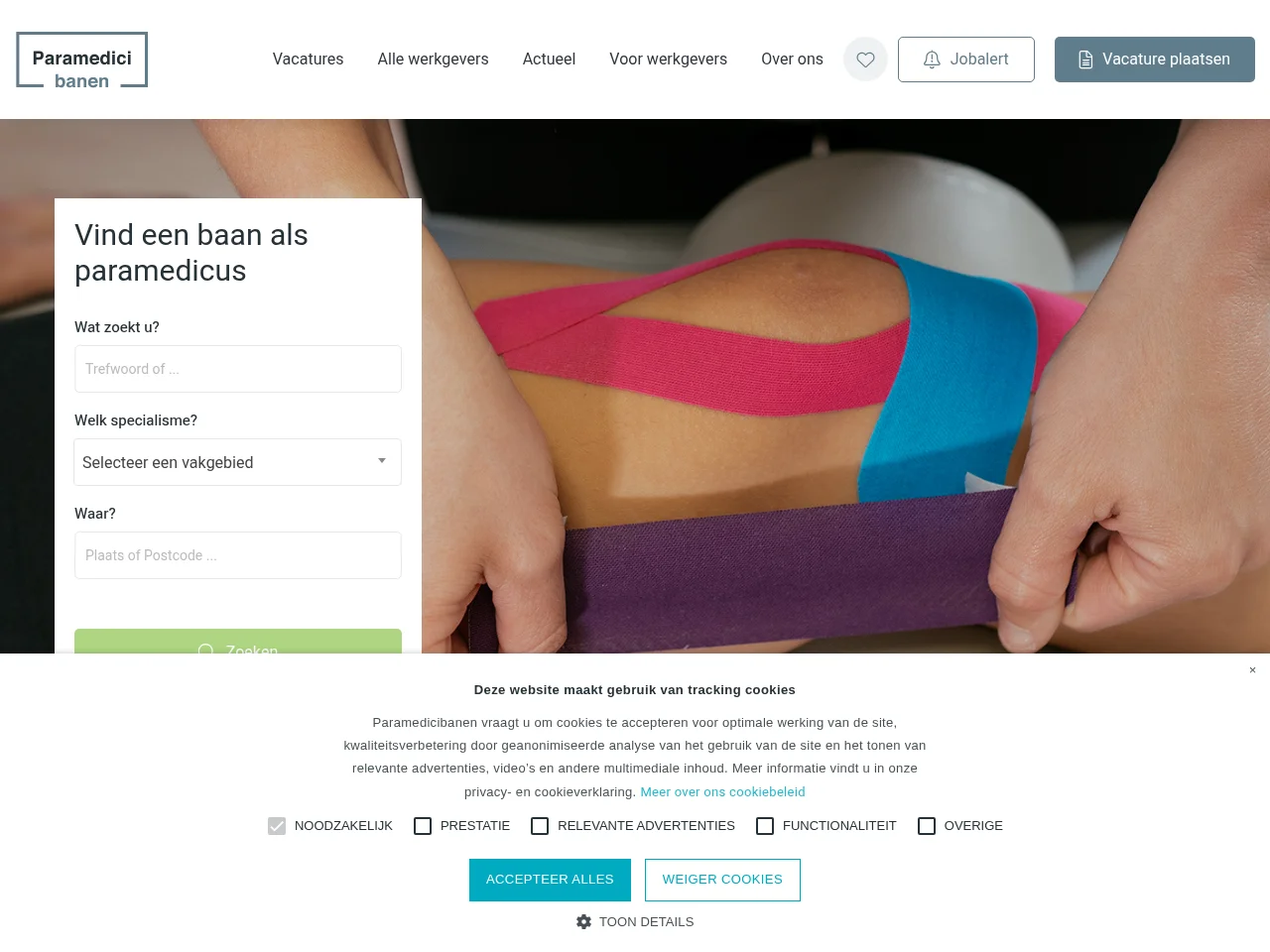 Paramedicibanen.nl job board platform screenshot showing job search interface